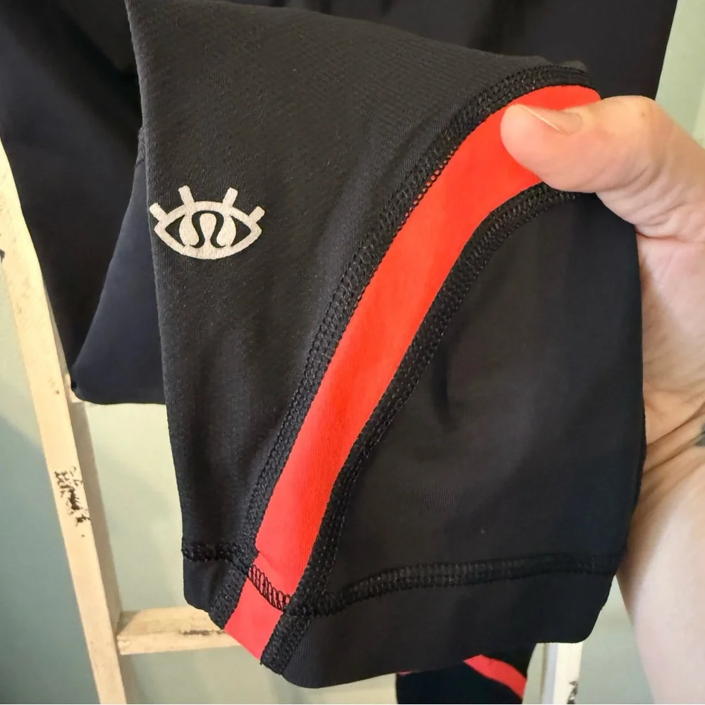 lululemon athletica lululemon black